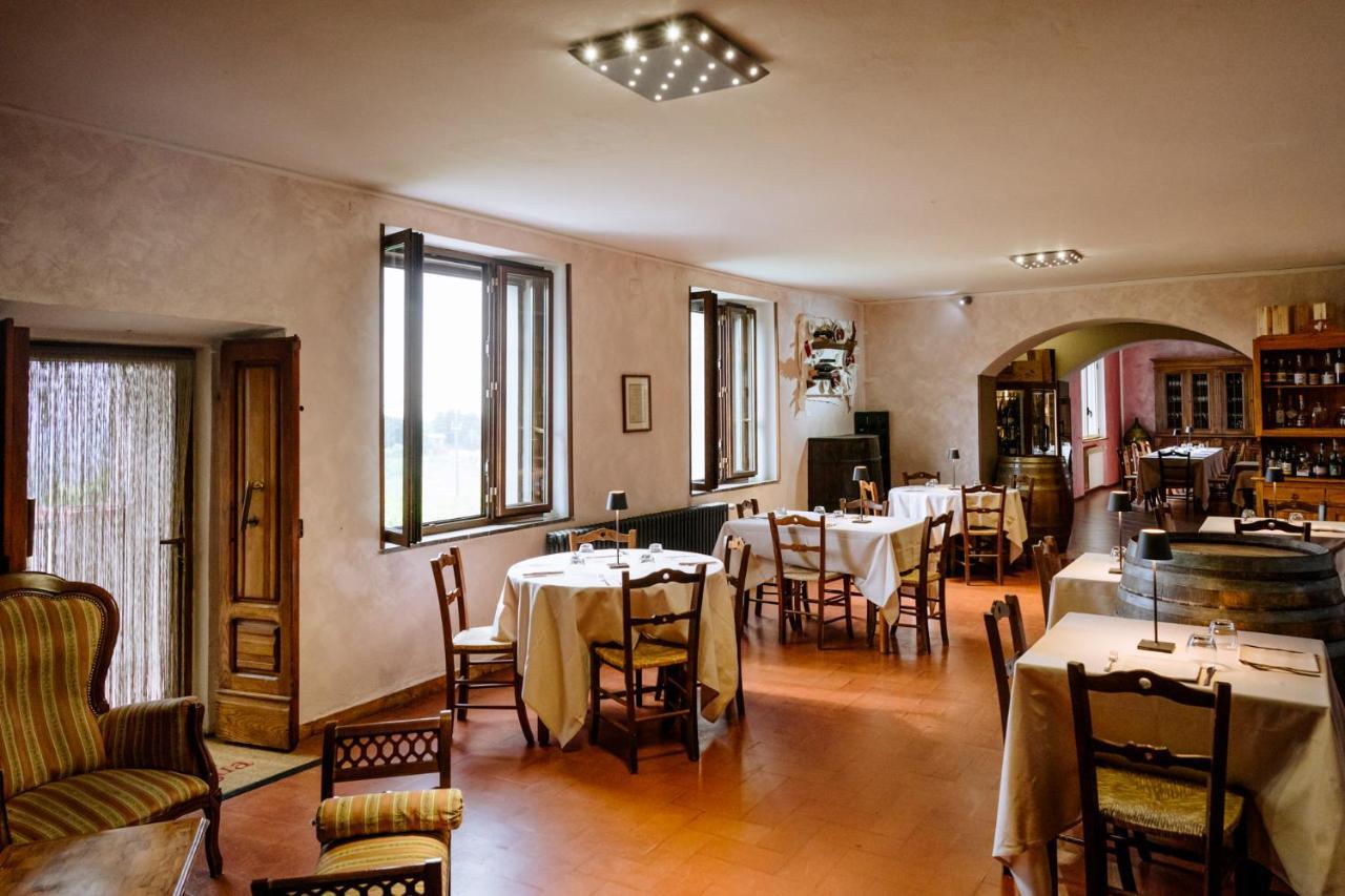 Hotel La Scottiglia E Ristorante セッジャーノ エクステリア 写真